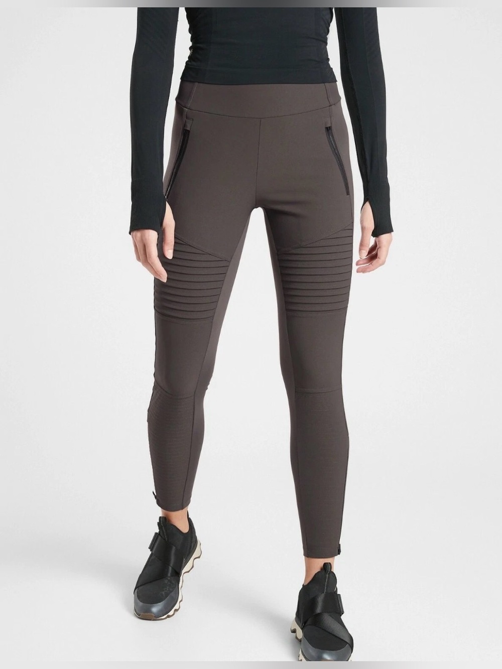 EUC Athleta Headlands Hybrid Moto Tight Arbor Olive Green Hiking Pants 10
